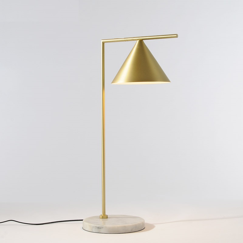 Настольная лампа Капитан Флинт Cone table lamp фото #num#